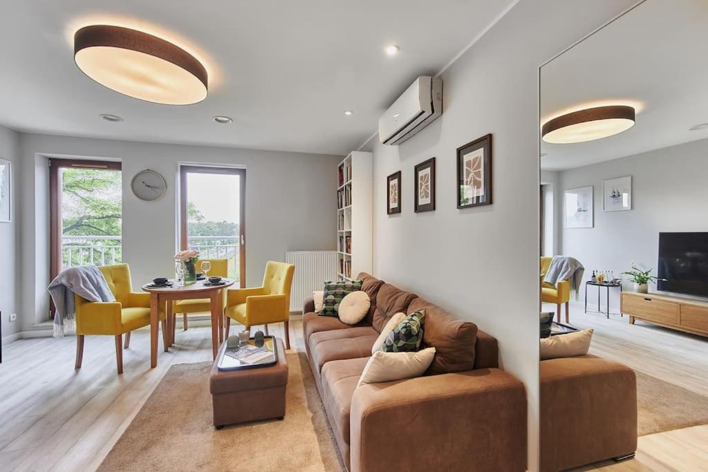 Apartment Golden Hour Apartments- Platan 16 *