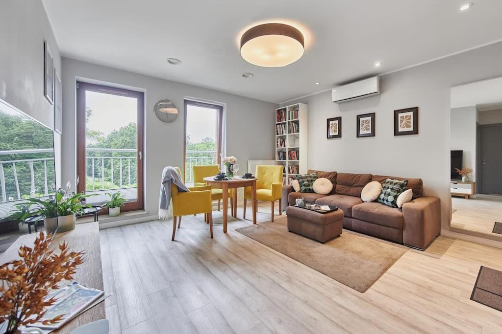 Golden Hour Apartments- Platan 16 Apartment Swinoujscie
