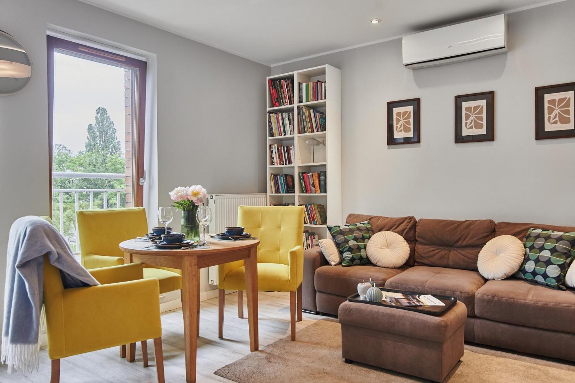 Golden Hour Apartments- Platan 16 Apartment